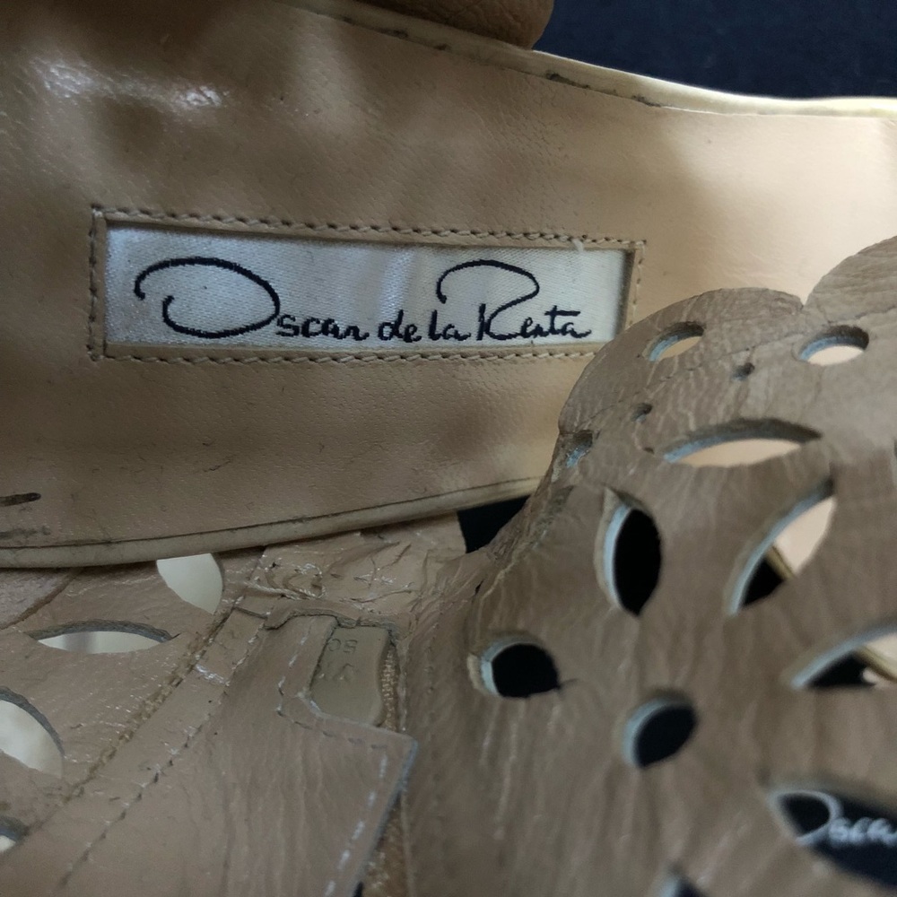 Oscar de la Renta boots - Picture 6 of 7